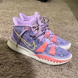Kyrie 7 “Daughters” Size 11